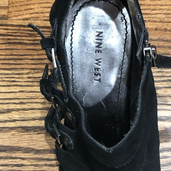 Nine West Suede Open Toe Black High Heel Ankle Bootie Sz 7.5 - Picture 4 of 11